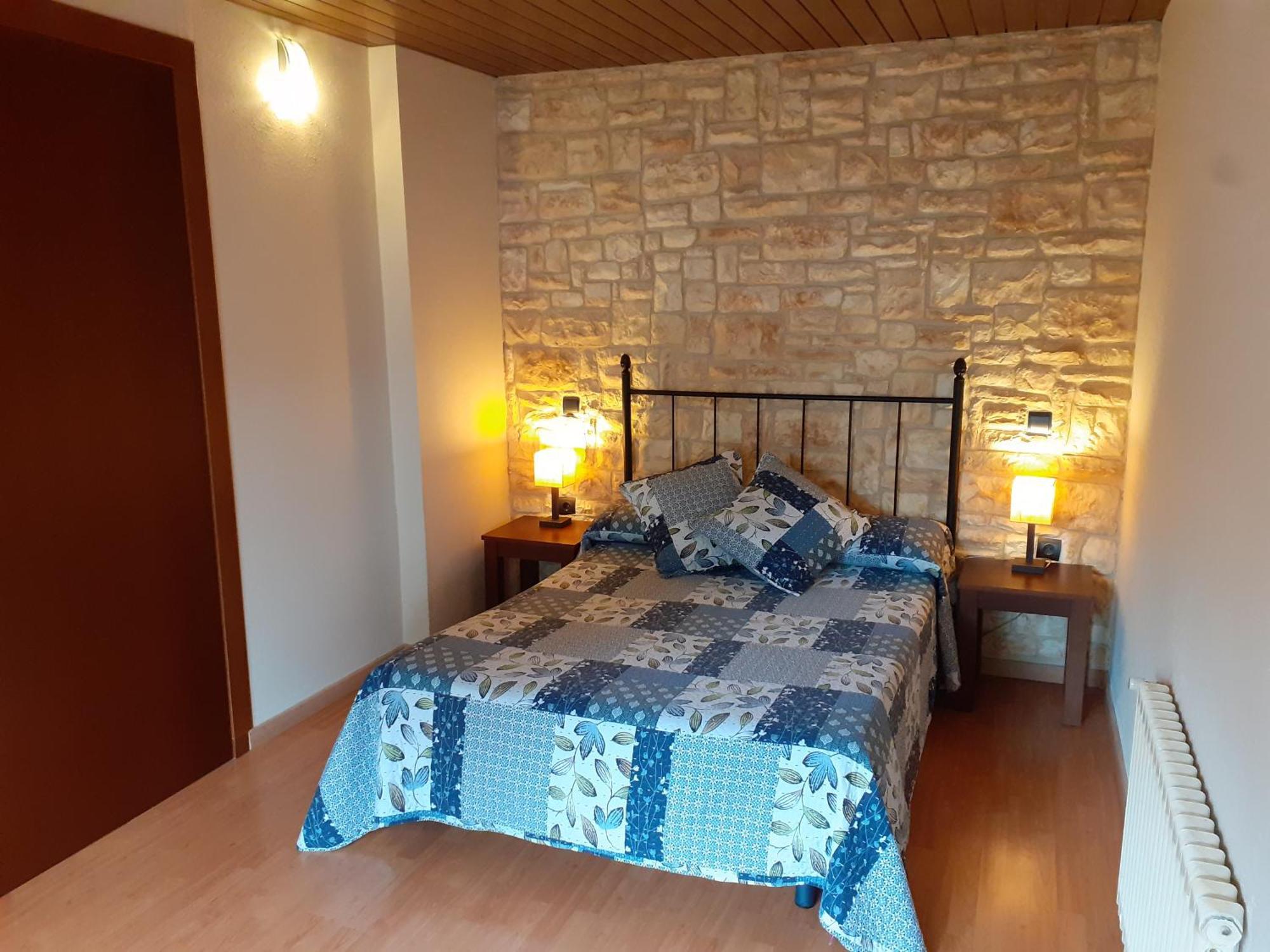 Hostal Del Senglar Espluga de Francolí Dış mekan fotoğraf