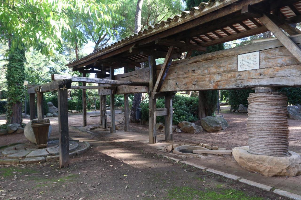 Hostal Del Senglar Espluga de Francolí Dış mekan fotoğraf