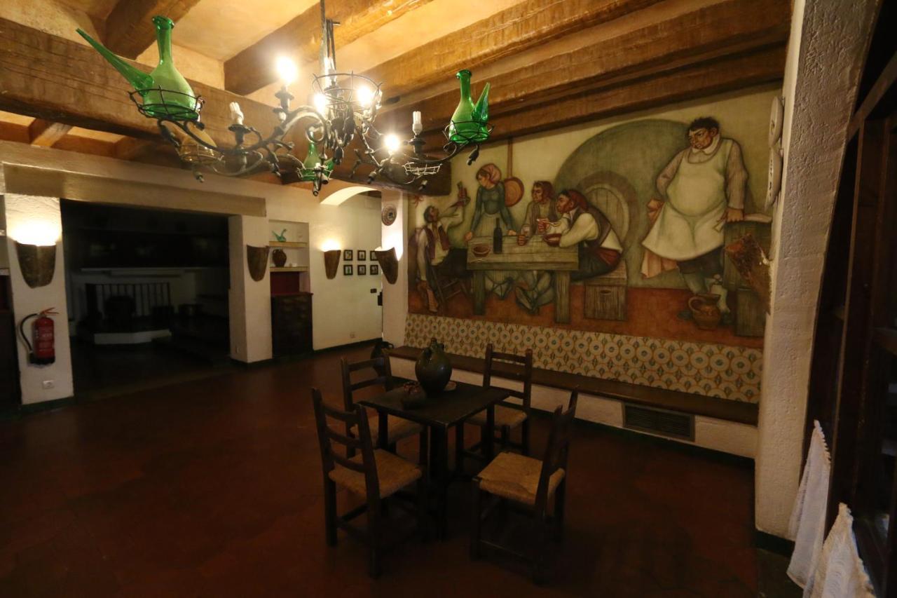 Hostal Del Senglar Espluga de Francolí Dış mekan fotoğraf