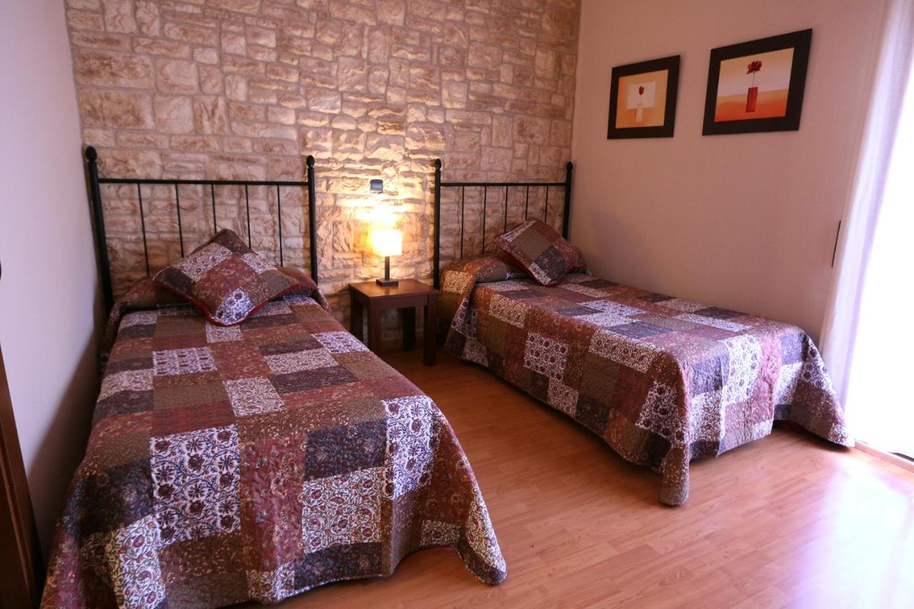 Hostal Del Senglar Espluga de Francolí Dış mekan fotoğraf