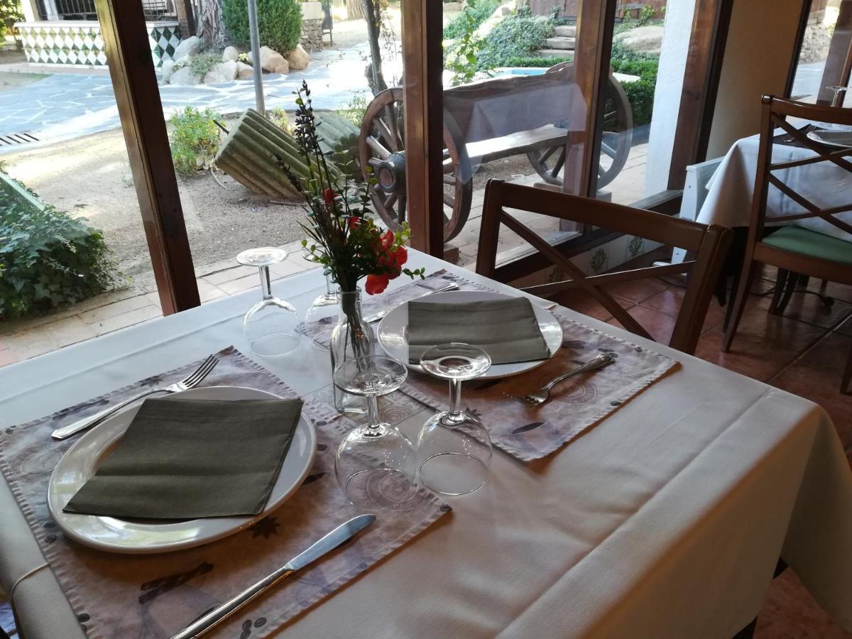 Hostal Del Senglar Espluga de Francolí Dış mekan fotoğraf